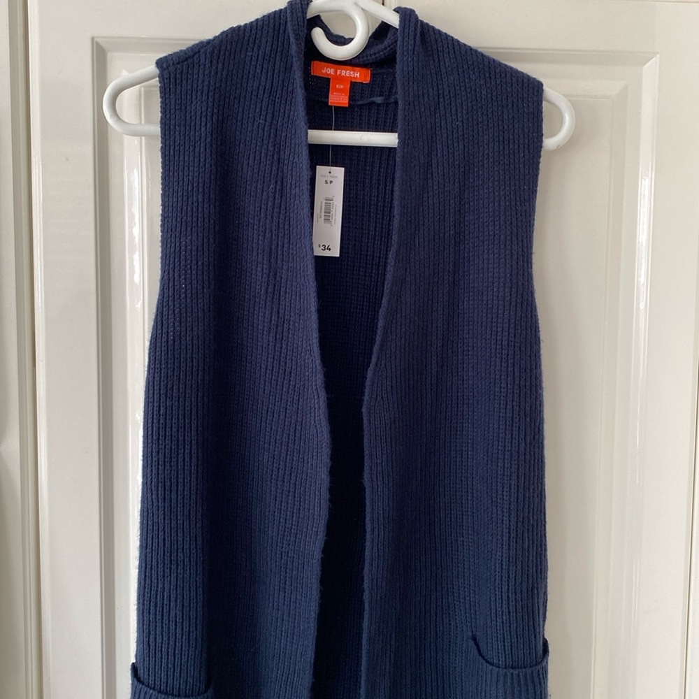 Joe Fresh, long sleeveless sweater cardigan, never worn tags attached sz small